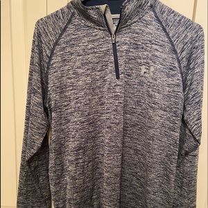Under Armour long sleeve half zip men’s small